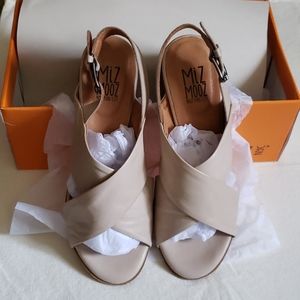 Miz Mooz Natasha Cream Sandal